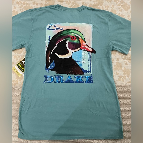 NWT Drake t-shirt-men’s medium - Picture 1 of 2